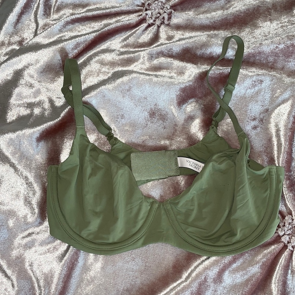 Victoria’s Secret Unlined Olive Bra 34D